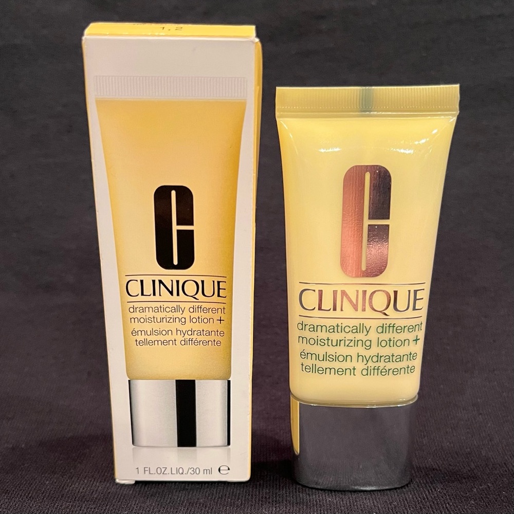 Clinique Dramatically Different Moisturizing Lotion + Very Dry to Comb 1 OZ NEW